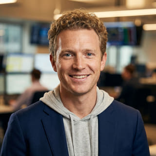 Foto del profilo di Ryan Brooks, con il ruolo di Lead Trading Analyst all'interno di Prisma Barattaggio